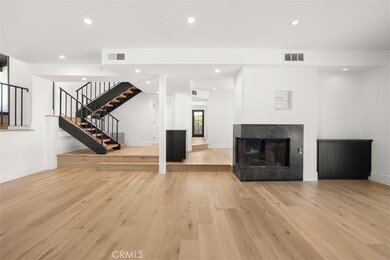 22450 Maycotte Rd, Woodland Hills, CA 91364 - photo 7