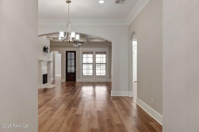 5-web-or-mls-113 San Sebastian Dr-3