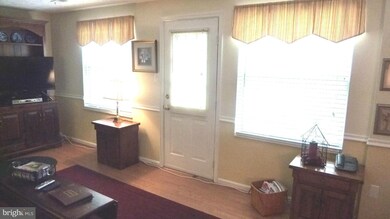 22426 Stablehouse Dr, Sterling, VA 20164 - photo 7