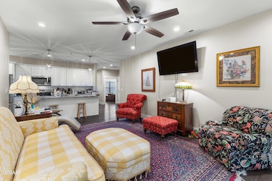 006-3014VillaCreeksideDrive-Dandridge-TN