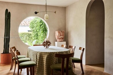 1315 Lenox Ave, Miami Beach, FL 33139 - photo 4