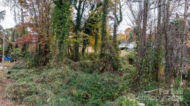 913 7th Street Dr SE, Hickory, NC 28602 - photo 5