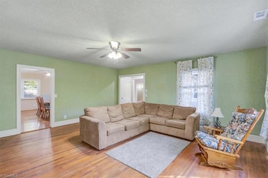 830 Mountain Rd, Asheboro, NC 27205 - photo 4