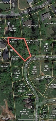 Great corner location! Lot is outlined in red.