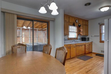 8936 Colfax Ave S, Bloomington, MN 55420 - photo 6