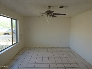 1814 N 54th Ln unit 10, Phoenix, AZ 85035 - photo 2