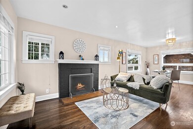 2541 13th Ave W, Seattle, WA 98119 - photo 4