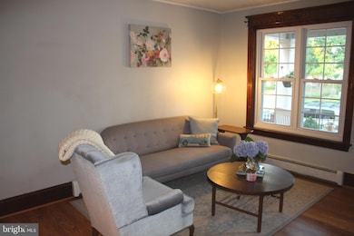 409 N York St, Pottstown, PA 19464 - photo 6