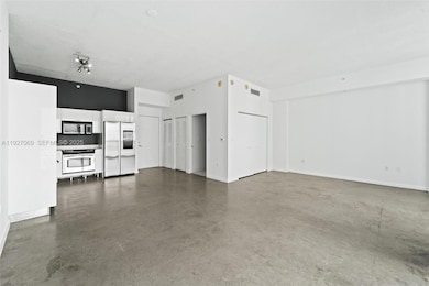 133 NE 2nd Ave unit 1905, Miami, FL 33132 - photo 4