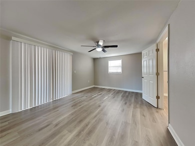 unlisted-address, Tampa, FL 33613 - photo 6