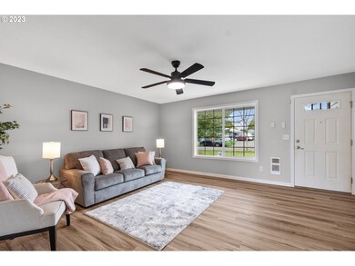 3119 Dover St, Longview, WA 98632 - photo 5