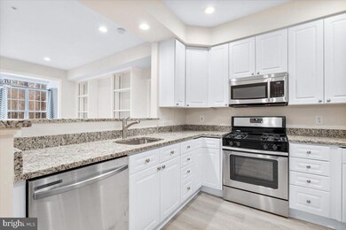 7708B Haynes Point Way unit 9B, Alexandria, VA 22315 - photo 4