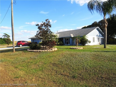 100 Lake Huntley Dr, Lake Placid, FL 33852 - photo 4