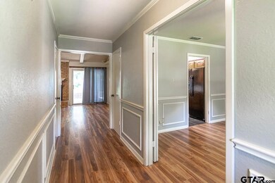 8308 Oxford Dr, Tyler, TX 75703 - photo 3