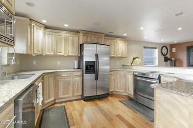 17-web-or-mls-Nelson_230214_PoplarView_Y