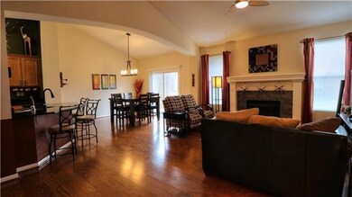 21741 W 56th St, Shawnee, KS 66218 - photo 2