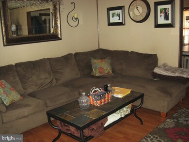 114 N Mill St, Saint Clair, PA 17970 - photo 3