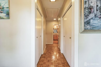 214 Mayflower Way unit A, Monroe Township, NJ 08831 - photo 4