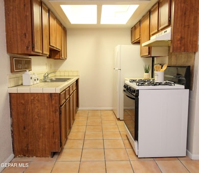 2520 San Jose Ave unit 2-B, El Paso, TX 79930 - photo 5