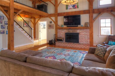 470 Mitchells Ln, Middletown, RI 02842 - photo 4