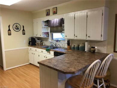 2635 Winding Woods Ln, Asheboro, NC 27205 - photo 5