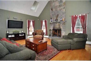 50 Riverside Dr, Wrentham, MA 02093 - photo 2