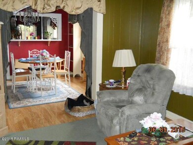 804 Charles St, New Iberia, LA 70560 - photo 2