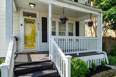 423 Sheldon Ave_MLS_05