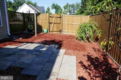 42292 Shoover Square, Chantilly, VA 20152 - photo 4