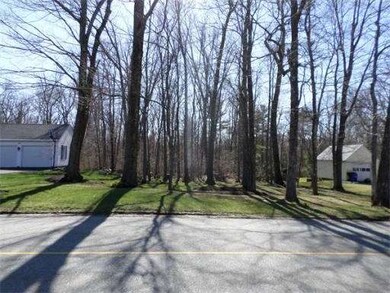 437 Bullard St, Holden, MA 01520 - photo 6