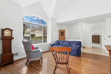 14 Schindler Ct unit F27, Chatham, NJ 07928 - photo 2