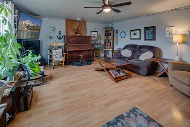 2435SW27th-062