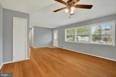 503 Orrin St SE, Vienna, VA 22180 - photo 4
