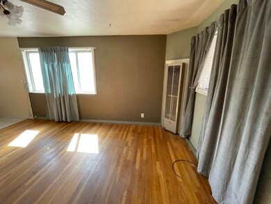 811 Mountain unit B, Espanola, NM 87532 - photo 4