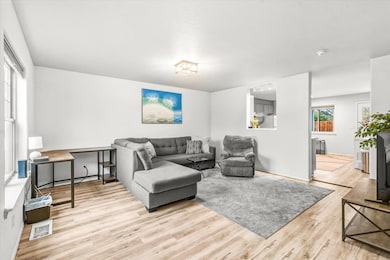 450 Midway Rd unit 6, Medford, OR 97501 - photo 3