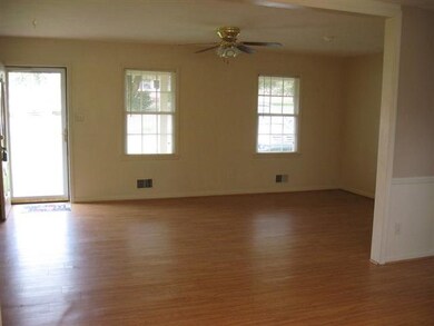 13 Anderson St, Inman, SC 29349 - photo 6