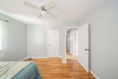 401 Beechwood Dr, Beech Grove, IN 46107 - photo 4