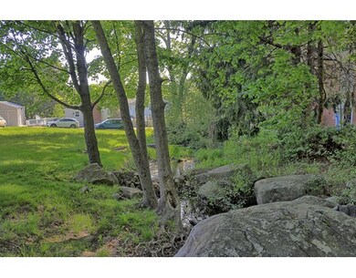 12 Harding St, South Grafton, MA 01560 - photo 4