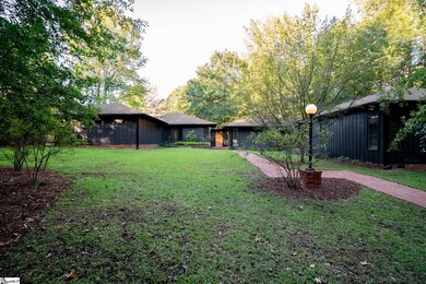 7 Hathaway Cir, Greenville, SC 29617 - photo 3