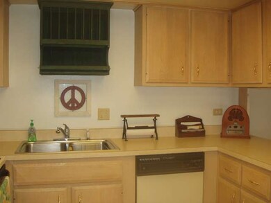 2 Duxbury, Rolling Meadows, IL 60008 - photo 4