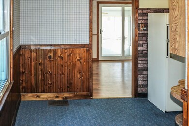 724 S 33rd St, Mattoon, IL 61938 - photo 7