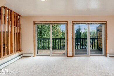 08-Living Room_MAX9409-Edit