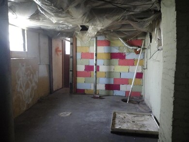 2011 N 22nd St, Terre Haute, IN 47804 - photo 2