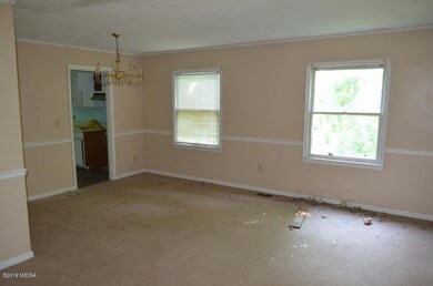 3185WillowdaleDrLivingDining