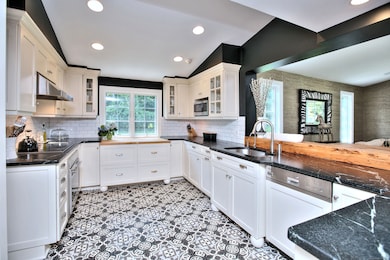 Farmhouse Kitchen