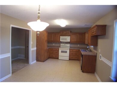 Nice size Kitchen with Breakfast area. Tile floor 