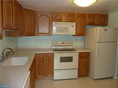 3067 Cardin Place unit V4, Norristown, PA 19403 - photo 6