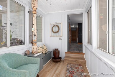 Sunroom Entry Into The Kitchen