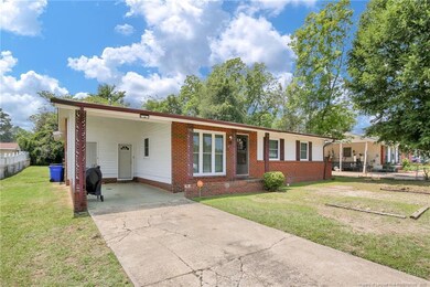 750 Newport Rd, Fayetteville, NC 28314 - photo 2