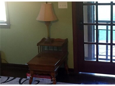 502 Lafayette Blvd, Sheffield Lake, OH 44054 - photo 2